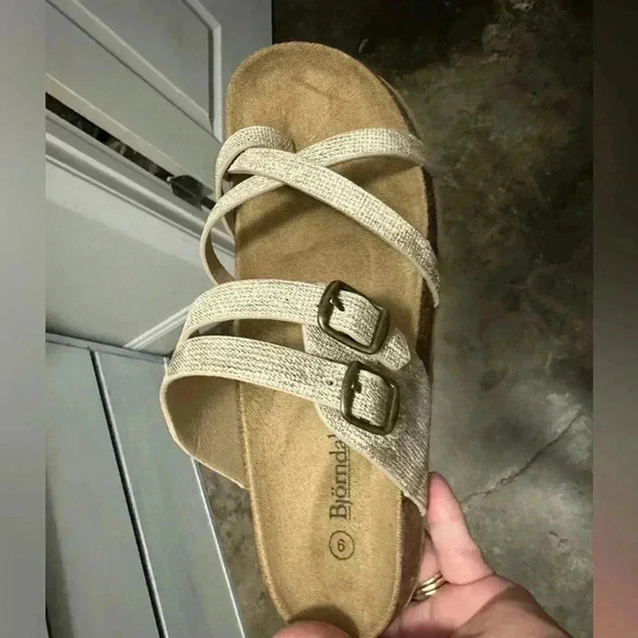 WOMENS SAMI FOOTBED SANDAL - Picture 3 of 7